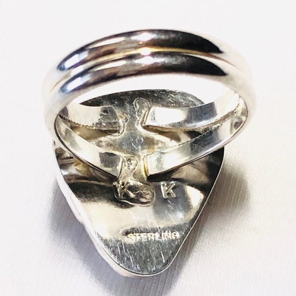 Handcrafted Sterling Silver Natural Amethyst Ring - Picture 4 of 6